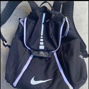 Nike elite bag